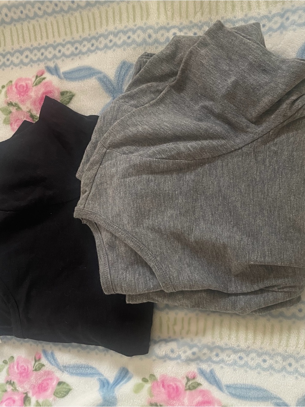 Old Navy Black and Gray Women’s Dresses - Casual Tank Styles
